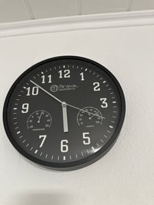 Wanduhr Thermometer Hygrometer 250 mm Küchenuhr Wohnzimmer Luftfeuchtigkeit Temperaturanzeige Analog Bürouhr Moderne Wanduhr Kunden-Foto 1