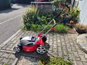 HECHT Rasenmäher Elektro 1845 | 46 cm Schnittbreite | 1800 W | Mulchkit | 60 L Fangkorb | zentrale 7-fach Schnitthöhenverstellung Kunden-Foto 1