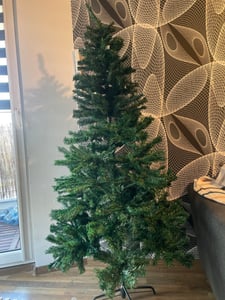 COSTWAY, 180 cm kunstkerstboom, kerstboom met metalen voet, kerstboom met PVC-takken, groene kunstkerstboom Klantenfoto 8