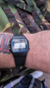 Casio LW-200-4AVEF Kinder-Armbanduhr, Kunststoff-Gehäuse Kunden-Foto 1