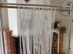 Makramee Garn 3mm x 300m, 100% natürliche Baumwolle , Baumwollseil Baumwollgarn, superweiches Garn für DIY Basteleien , Pflanzen - Hängekörbe, Wandteppiche, Stricken, Wanddekoration und recycelbar Kunden-Foto 1