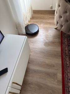 Roborock Saros 10R Set Staubsauger Roboter mit Wischfunktion, 22,000 Pa, Automatische Mop-Entfernung, 7,98cm Ultra-Slim Design, StarSight System 2.0 Kunden-Foto 7