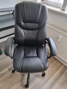 Yaheetech Bürostuhl Ergonomisch Schreibtischstuhl Chefsessel Drehstuhl Polsterung Höhenverstellbarer Computerstuhl Hoher Rücken Office Stuhl Kunstleder Weiß Kunden-Foto 2