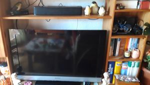 ULTIMEA 2.1-Kanal Soundbar mit kabellosem Subwoofer, 240 W Spitzenleistung, VoiceMX & BassMX, App-Steuerung, HDMI, Bluetooth® 6.0, Poseidon R3T Kunden-Foto 2