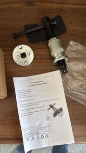 TWOLIIN Bremskolbenrücksteller Bremskolbenrücksetzer Universal - Bremskolben KFZ Werkzeug für Verschiedene Fahrzeugtypen Kunden-Foto 1