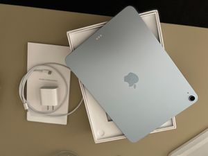 Apple iPad Air, 33 cm (13"), 2732 x 2048 Pixel, 128 GB, 8 GB, iPadOS 18, Grau Kunden-Foto 5