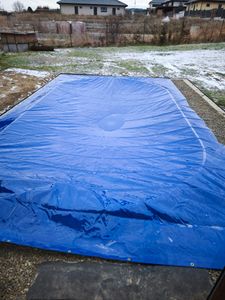 plachta tillvex® zelená 4x5 m s oky + 10 háčků a 15 m lana | plachta z tkaniny 650 g/m² odolná proti vodě a roztržení | plachta z PVC premium univerzální pro nákladní auta, bazény, dřevěný zahradní nábytek | zahradní plachta na zakrytí zahrady Fotografie od zákazníka č. 1