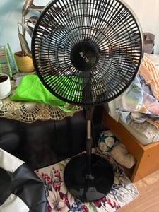 Ventilátor Elite ETSF-0335, 60W, 40 cm, 3 rychlosti, 5 lopatek, Ionizátor, Černý Fotografie od zákazníka č. 1