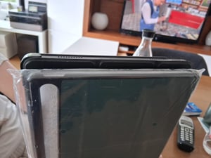 Pokrowiec ochronny na tablet Lenovo Tab P11 Pro TB-J706F, TB-J716F 11,5 cala z funkcją podstawki i funkcją automatycznego usypiania/budzenia, czarny Zdjęcie produktu od klienta nr 5