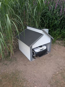 Mucola kosiarka automatyczna garaż drewniany garaż robot trawnikowy wiata ochrona przeciwsłoneczna garaż dach kosiarka stacja domowa - szary / biały Zdjęcie produktu od klienta nr 2