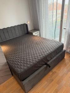Flieks Polsterbett 140x200cm mit Lattenrost, Hydraulisches Boxspringbett mit USB und Leselichte, Stauraumbett Doppelbett, Samt, Grau Kunden-Foto 3