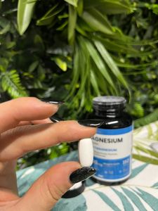 Vitastrong Magnesium 5-in-1 Komplex – 400mg – 150 Tabletten – Glycinat, Citrat, Carbonat & Malat – Energie, Muskel- & Knochengesundheit – GMO-frei Kunden-Foto 2