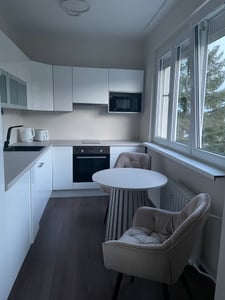Runder Esstisch Viero Ø75 cm – Kaschmir – Design Tisch mit Metallgestell – Moderner Küchentisch Kunden-Foto 2