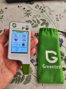 Greentest Eco 6 Geigerzähler + Nitrattester Strahlenmessgerät zur Messung von Nitraten in Fisch, Fleich, Obst, Gemüse, TDS Wassertest Kunden-Foto 2