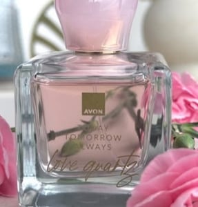 Avon TTA Love Quartz woda perfumowana 50 ml Zdjęcie produktu od klienta nr 1