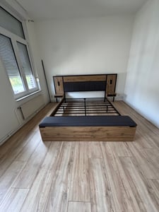 MODFU Doppelbett 180×200 Polsterbett mit gepolstertem Kopfteil,Holzbett Bettgestell mit Leselampen,Stauraumbank, Metall-Lattenrost,ohne Matratze,Eiche Kunden-Foto 4