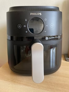 Philips 2000 series NA231/00 Airfryer , 6,2 l (Silber), Heißluftfritteuse, 6,2 l, 1 kg, Rapid Air, 60 °C, 200 °C Kunden-Foto 5