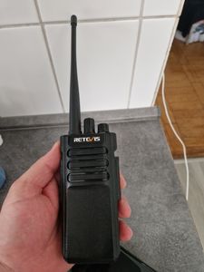 Retevis RT29 10 km radio UHF portatile con batteria da 3200 mAh, impermeabile IP67, radio professionale per sicurezza, radioamatori, attività all'aperto, logistica (nero, confezione da 2) Foto del cliente 1