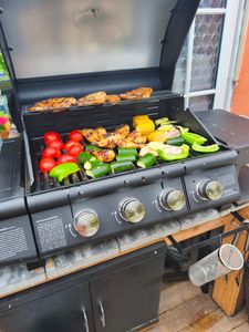 TAINO RED 6+1 Gasgrill 6 Edelstahl Brenner Seitenkocher Grillwagen Schwarz Kunden-Foto 1