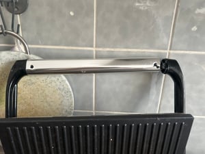 Kontaktný gril Tefal GC241D Inicio z nehrdzavejúcej ocele, grilovacia plocha 29 x 26 cm, nepriľnavé grilovacie dosky, integrovaný termostat Fotografia od zákazníka č. 4