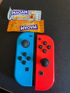 Nintendo Controller Joy-Con 2er Set Blau/Neon Gelb Kunden-Foto 1