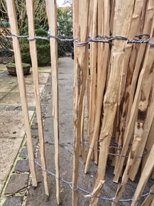 Staketenzaun Haselnuss Höhe 120 cm, Länge 5 Meter, Lattenabstand 3-5 cm Kunden-Foto 1