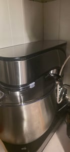 HOMELUX 2500W Küchenmaschine Multifunktional Knetmaschine, 12L Knetmaschine inkl 4-Teiligem Patisserie-Set und Spritzschutz, 12 Geschwindigkeit Kunden-Foto 1