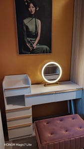 Flieks Coiffeuse avec commode, miroir avec LED, coiffeuse avec 6 tiroirs et compartiments de rangement ouverts, coiffeuse blanche Photo du client 1