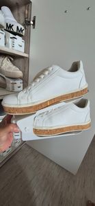 UISEBRT 20er Verstellbarer Schuhregale Set Rutschfest Schuhstapler 3 Höhenverstellbar Schuhaufbewahrung Schuhorganizer 20 Stück Weiß Kunden-Foto 1