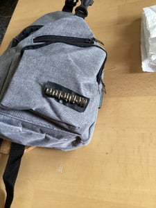 Herren Sling Bag Crossbody Tasche mit USB Port, A0575 Grau Kunden-Foto 2