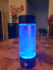 Wasserstoff Wassergenerator 420ml Wasserflasche, PEM Technologie Hydrogen Wasserstoffreiche Generator, USB Wiederaufladbar Wasserstoff-Wasserflasche Kunden-Foto 1