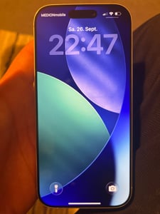 Apple iPhone 17 , 16 cm (6.3"), 2622 x 1206 Pixel, 256 GB, 48 MP, iOS 26, Lavendel Kunden-Foto 1