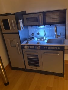 XXL-Holzküche für Kinder – mit LED, Zubehör & interaktiven Elementen Kunden-Foto 50