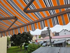 Leudus Markisenstoff mit Volant für 6x3,5m Markisen Markisenersatzstoff Markisentuch Sonnenschutz fertig genäht (5,83x3,5m SPD089) Kunden-Foto 11