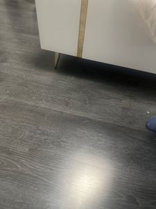 Teile teils beschätigt 