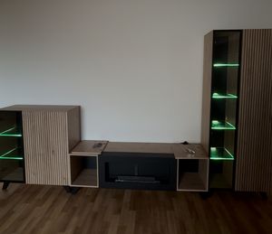 Wohnzimmerwand mit Bio-Kamin DEJANA - Hickory Jackson Kunden-Foto 1