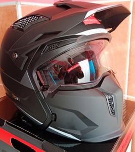 MT Streetfighter SV Jethelmet 22.05 - Nero opaco | XL (61 - 62 cm) Foto del cliente 2