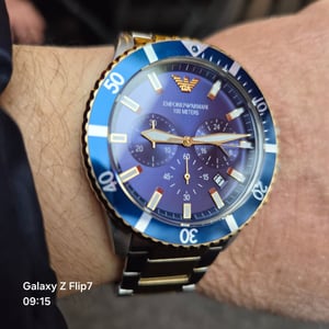 Montre Emporio Armani Diver AR11362 avec Boîte Photo du client 2
