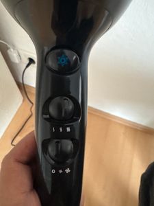 Remington Thermacare PRO 2300 D5715 | 2300 W | Ionisation | Schwarzer Haartrockner mit Diffusordüse; 3 Temperaturstufen Kunden-Foto 3