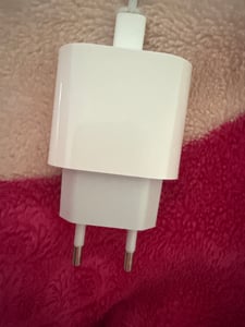 Original Apple Ladegerät 20 W USB C Power Adapter Kunden-Foto 18