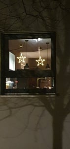 LED stelle di Natale luci di finestra 2 pezzi bianco caldo LED stelle luci finestra stelle appese luci a batteria decorazione di Natale porta casa festa decorazione Foto del cliente 2