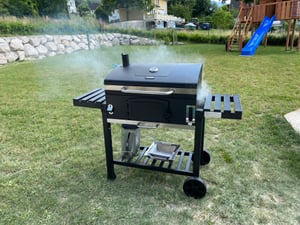 TAINO HERO XXL Smoker Holzkohle-Grill BBQ Grillwagen Standgrill Kunden-Foto 3