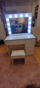 Aga Schminktisch mit Spiegel 12 LED Glühbirnen und gepolsterter Hocker Weiß matt Kunden-Foto 11