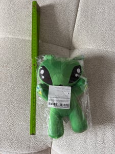 Alien Monster Plüschtier 33cm Grün Tentakel Horn Horror Puppe Kuscheltier Kinder Geschenk Kunden-Foto 2