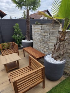 DEGAMO Gartenbank Hockerbank Sitzbank Holzbank Bank ohne Lehne  SOLO 2-sitzer 120cm, Eukalyptus Holz geölt, Kunden-Foto 1
