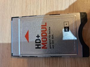 HD+ Modul inkl. 6 Monate HD+ Sender-Paket für Satelliten Fernsehen Kunden-Foto 2
