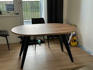 Table ronde à rallonges pour la salle à manger, LORA, style loft, scandinave, diamètre : 100 / 150 cm, Couleur : Chêne Craft Golden / Blanc Photo du client 2