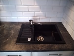 Rein Schwarz LINDBERGH® Granit Spüle "SIM44" Einbauspüle Küchenspüle Spülbecken Kunden-Foto 4