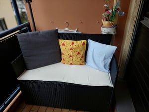vidaXL Gartenbank mit Kissen Schwarz Poly Rattan Kunden-Foto 1