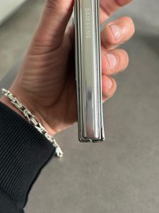 Billig China müll erstmal 3 Wochen warten und dann fällt alles auseinander schade aber geht zurück
